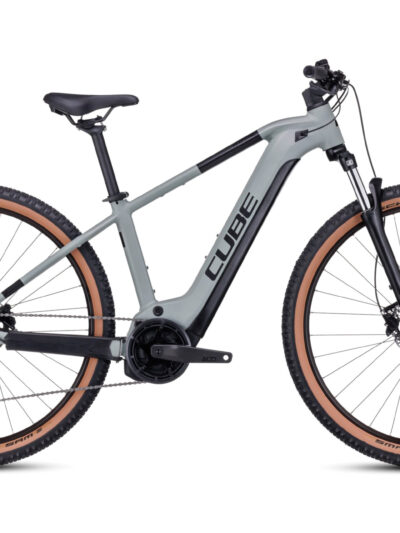 Cube Reaction Hybrid Performance 500 Gris Vert Swamp 2023