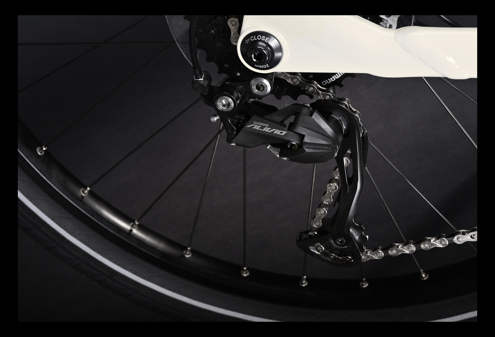 Haibike Trekking 3 Mid Shimano Alivio 9V 500Wh 27.5'' Gris Clair 2023 – Image 8