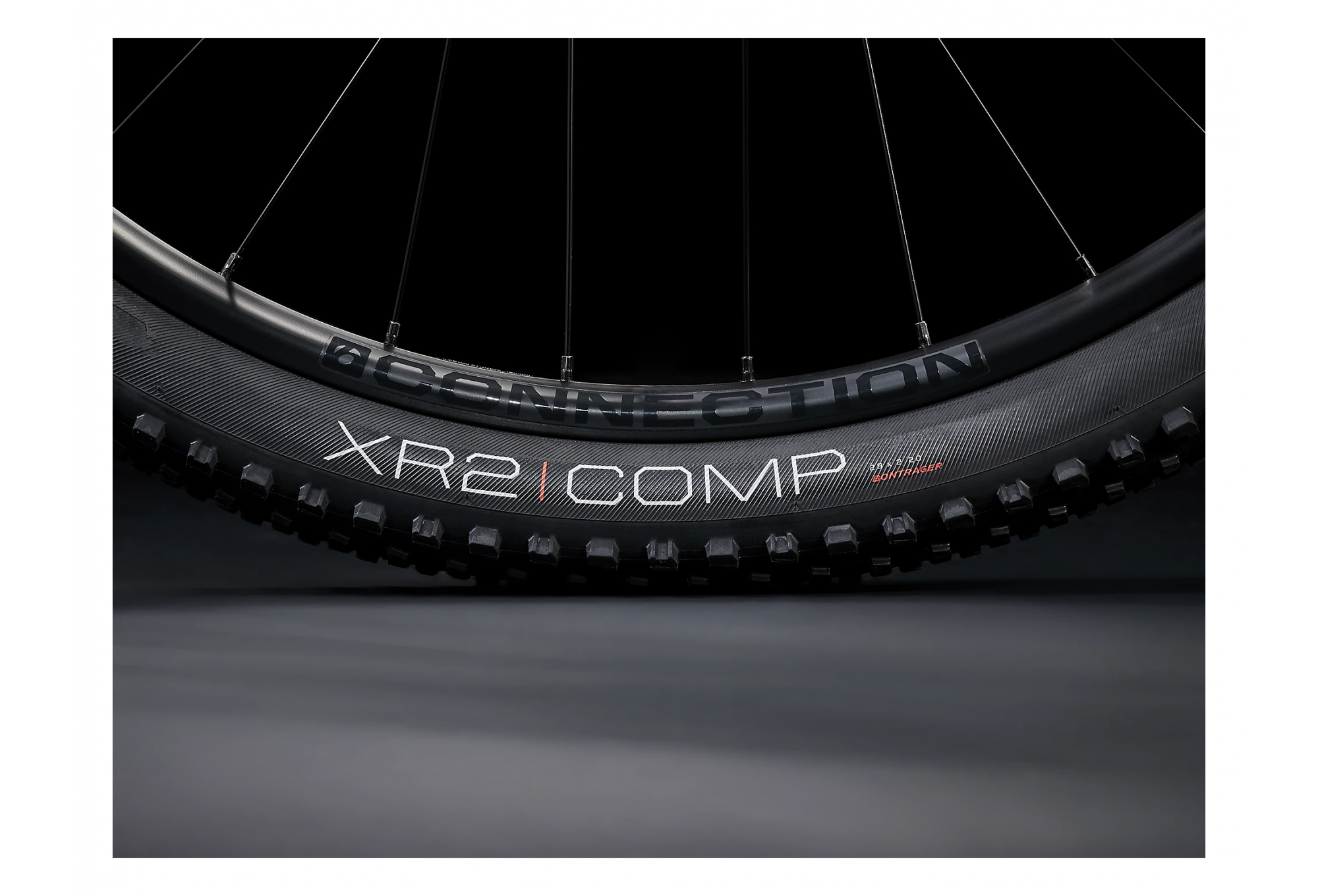 Trek Marlin 5 Shimano Altus 8V 29'' Rouge Radioactive 2023 – Image 11